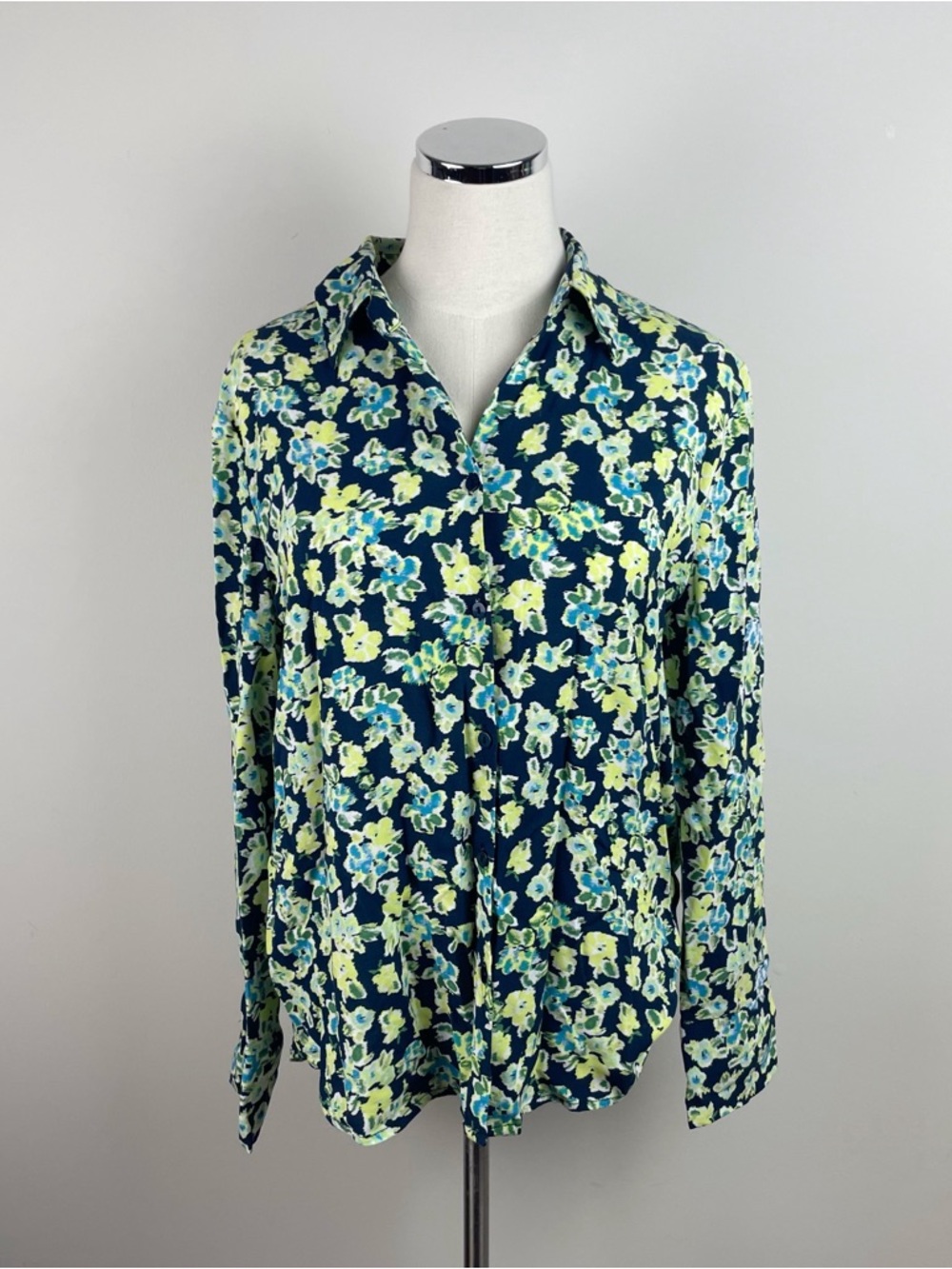 Alex & Jordan Blue Green Yellow Floral Collared Long Sleeve Button Down Top